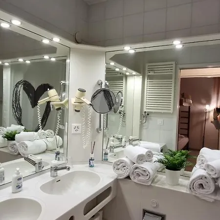아파트 Lugano Lake-apartments 비소네